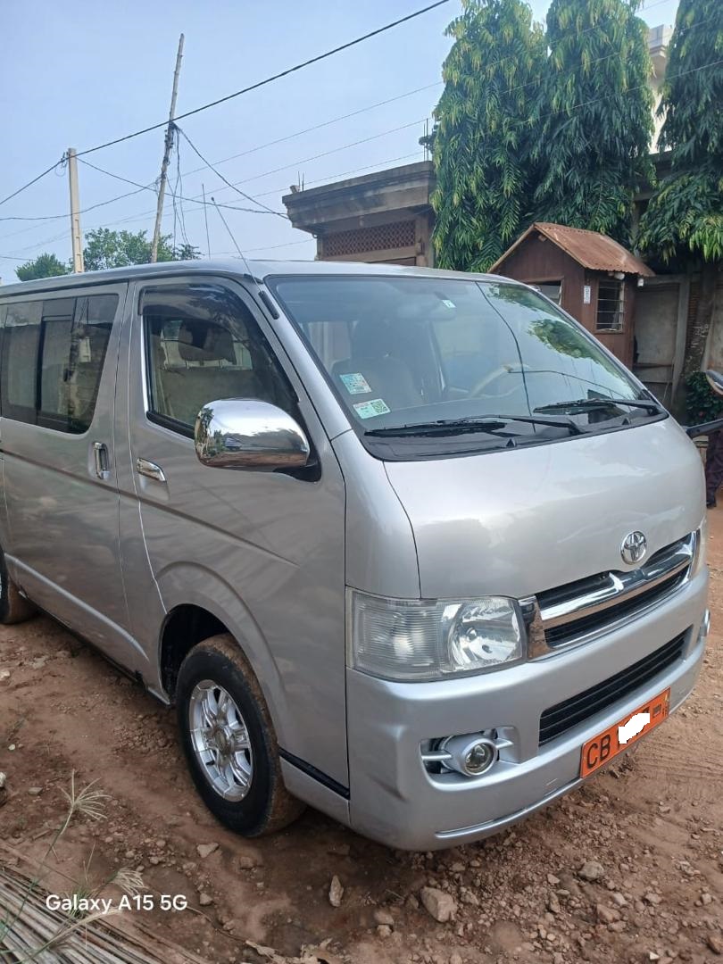Minibus de 15 places KJB GROUP BENIN